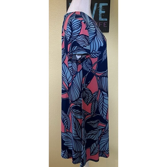 Ivy Lane Tropical Blue & Pink Shift Dress L Metal RIngs Keyhole Short Sleeve - Picture 4 of 8